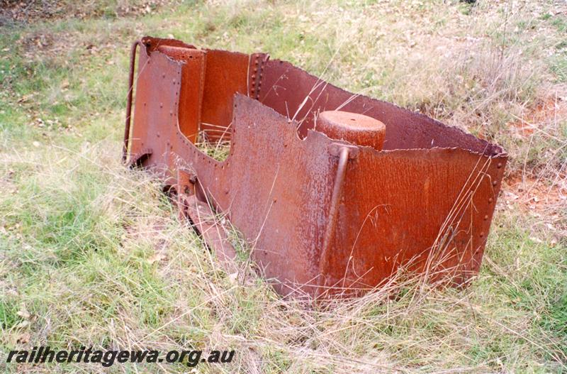 P08356
Abandoned and derelict bunker from Millars loco 