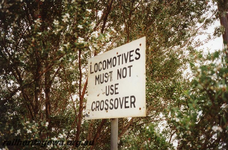 P08373
Sign 