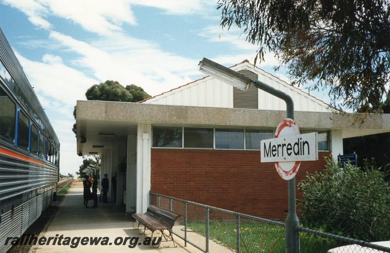 P08453
Merredin, station building, standard gauge, view from platform, EGR line. 