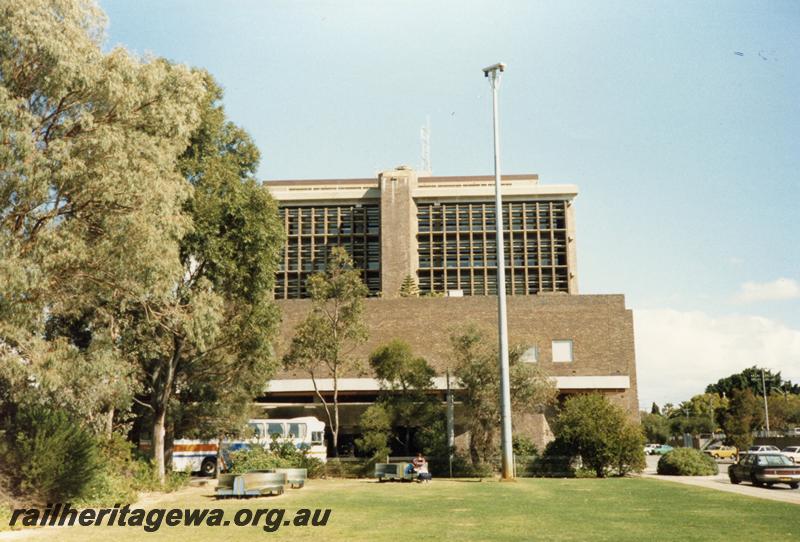 P08470
East Perth Terminal, station building, view from car park, east end, ER line.
