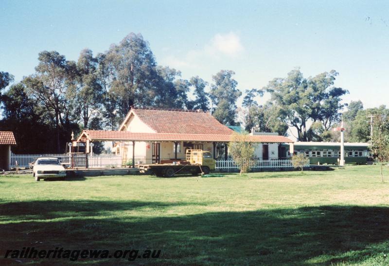 P08499
Margaret River, station building, road side, BB line. At 