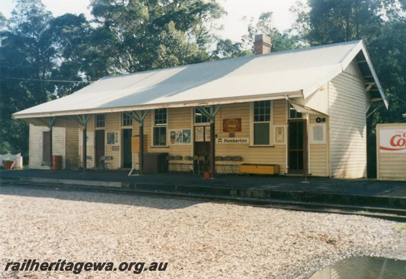 P08640
Pemberton, station building, Westrail nameboard, view from rail side, PP line.
