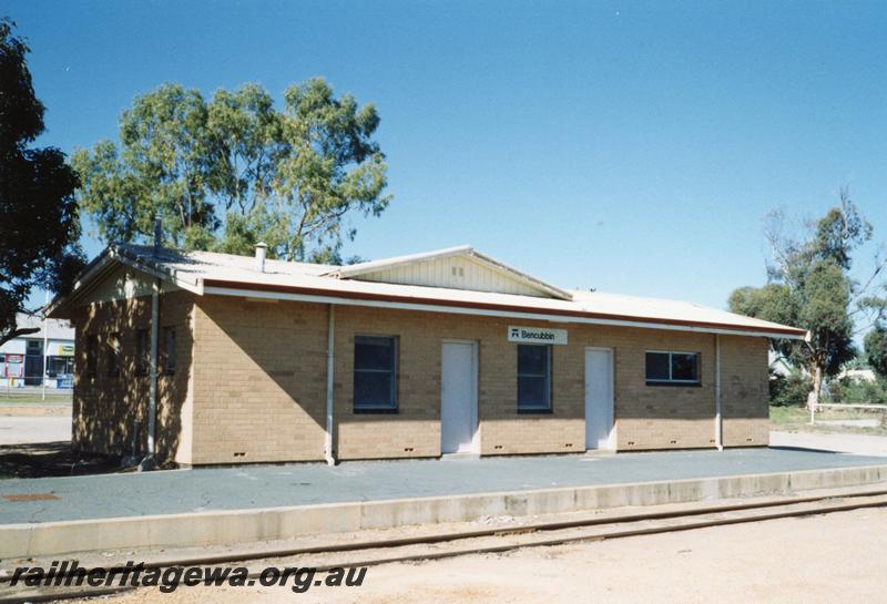 P08660
Bencubbin, station building, platform, Westrail nameboard, WLB line.
