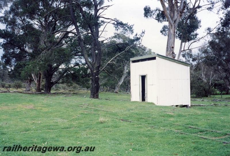 P08684
Dinninup, out of shed, view from rail side, DK line.
