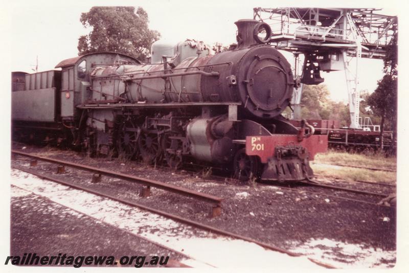 P08717
PM class 701, Midland Loco depot, stowed with piston rods removed, side and front view
