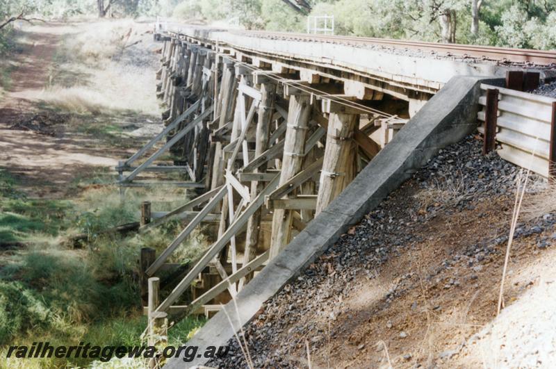 P08751
4 of 5 views of the trestle bridge at Capel, BB line
