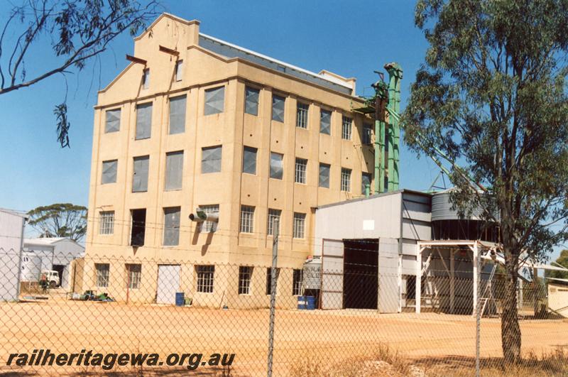 P08767
Flour mill, Kellerberrin, EGR line, 
