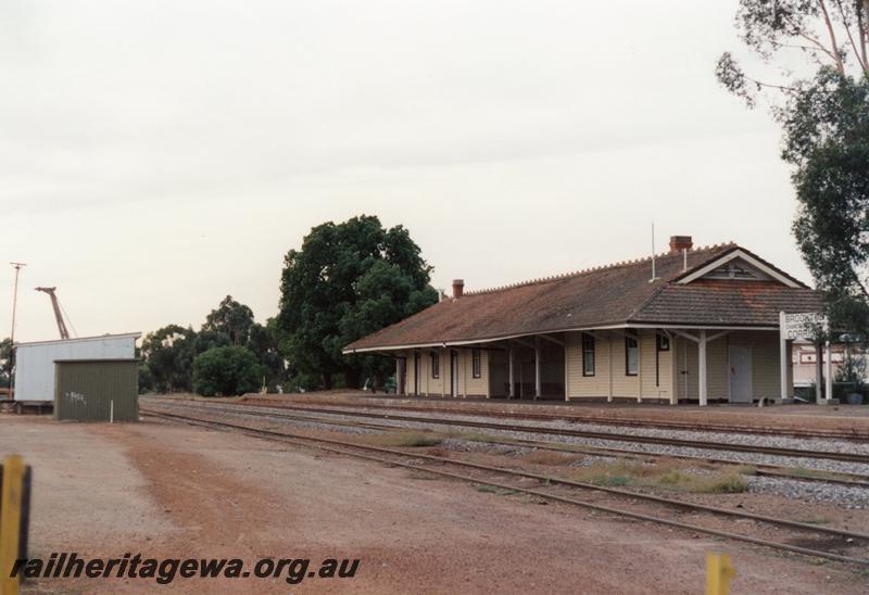 P08812
Station building, goods shed, Brookton, GSR line, trackside view
