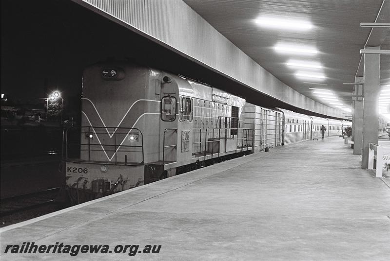 P09005
K class 206, East Perth Terminal, about to depart with 