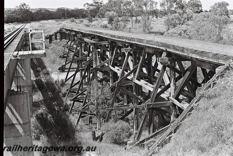 P09202
1 of 8 views of the MRWA style trestle bridge over the Moore River at Mogumber, MR line, overall view 
