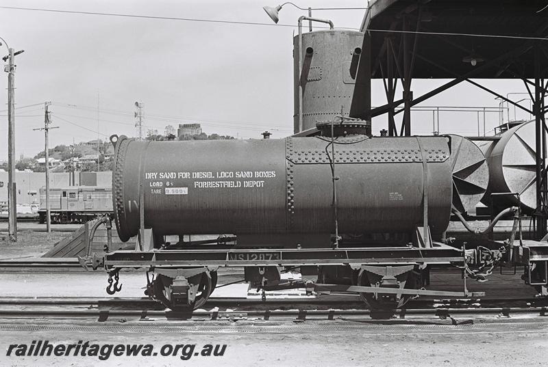 P09210
MS class 12073 loco sand tanker, Bunbury loco depot, side view
