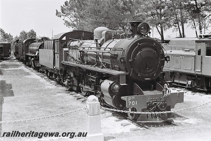 P09238
PM class 701, Rail Transport Museum, Bassendean, side and front view.
