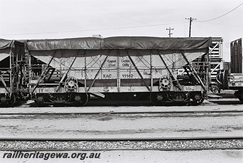 P09284
XAC class 11142, Bunbury, side view, labelled 