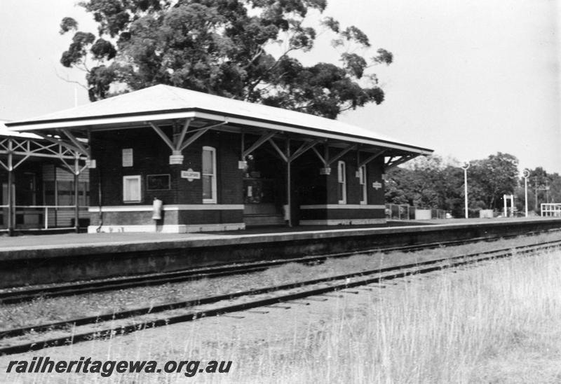 P09374
Guildford, station building, island platform, view from north side. ER line.
