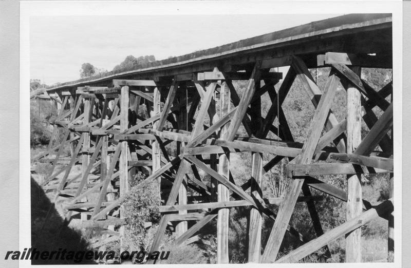 P09498
MRWA style trestle bridge, Mogumber, middle level view along trestle. MR line.
