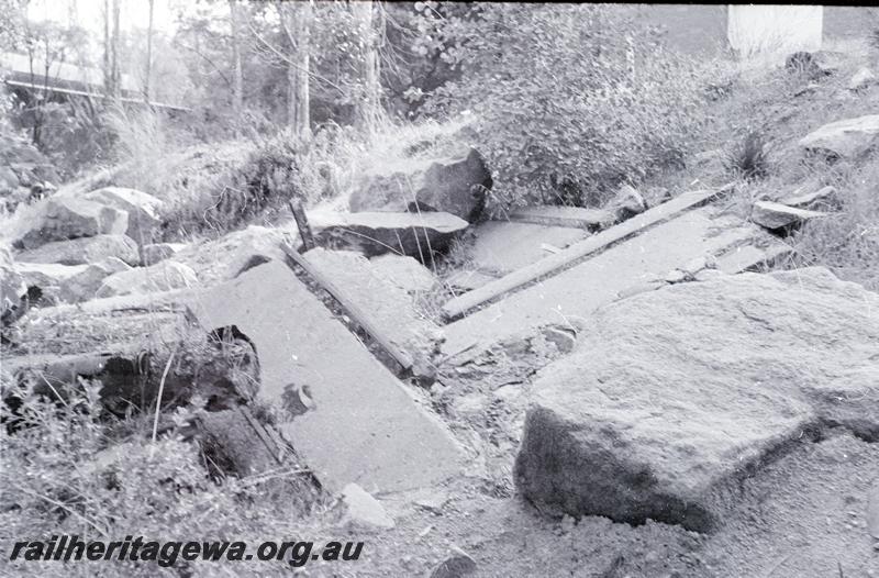 P09536
Two foot gauge railway, Mundaring weir, remnants of
