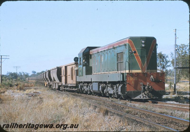 P09609
A class 1506 on Bauxite train at Mundijong Junction. SWR line.
