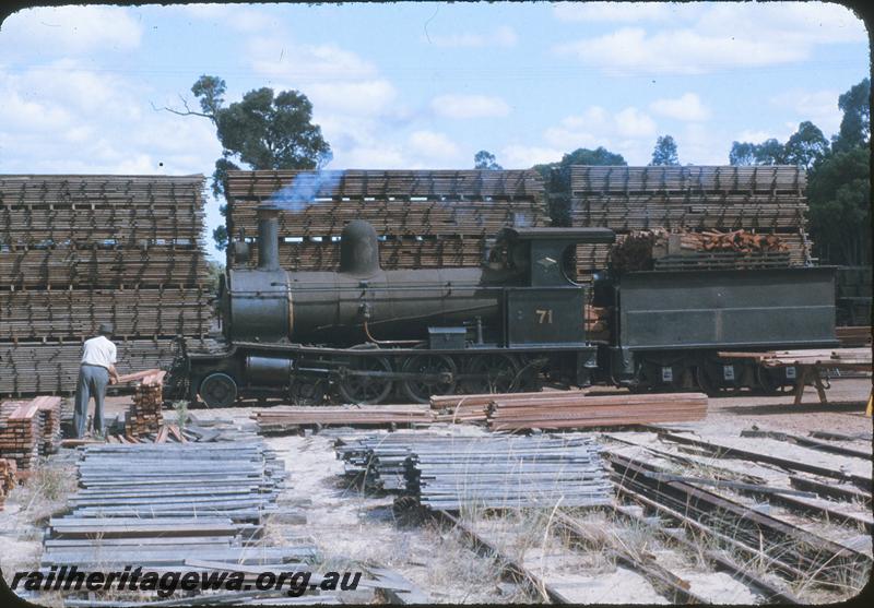 P09610
Millars No 71 4-6-0 at Yarloop. SWR line.
