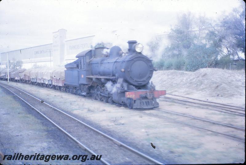 P09659
FS class 422 shunting, Picton Junction yard, fertiliser works. View from coach attached special Collie to Bunbury. SWR line.
