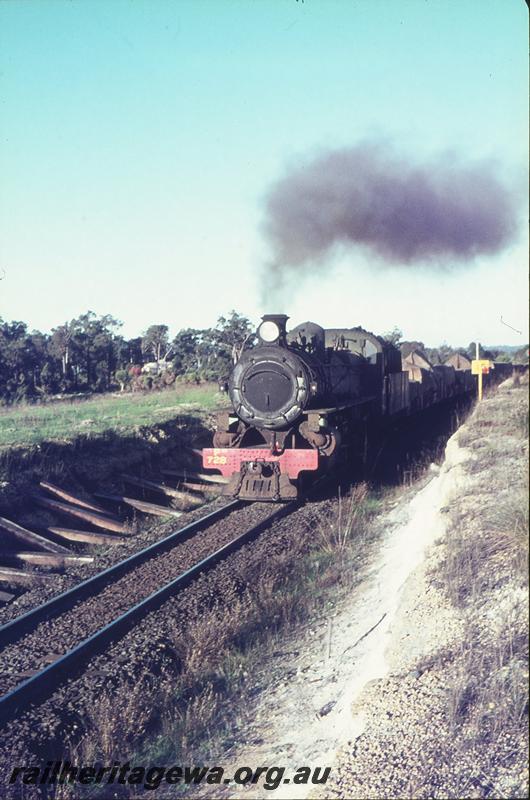 P09681
PMR class 728 on goods train.
