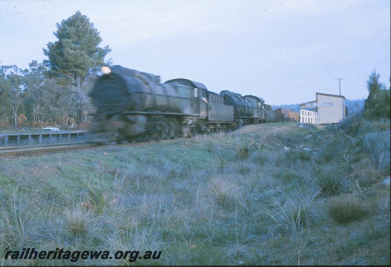 P09718
S class, S class on No 70 goods, station building, platform, loading bank, Brookhampton. PP line.
