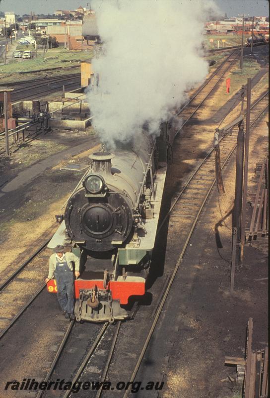 P09733
W class, water column, East Perth loco shed. ER line.
