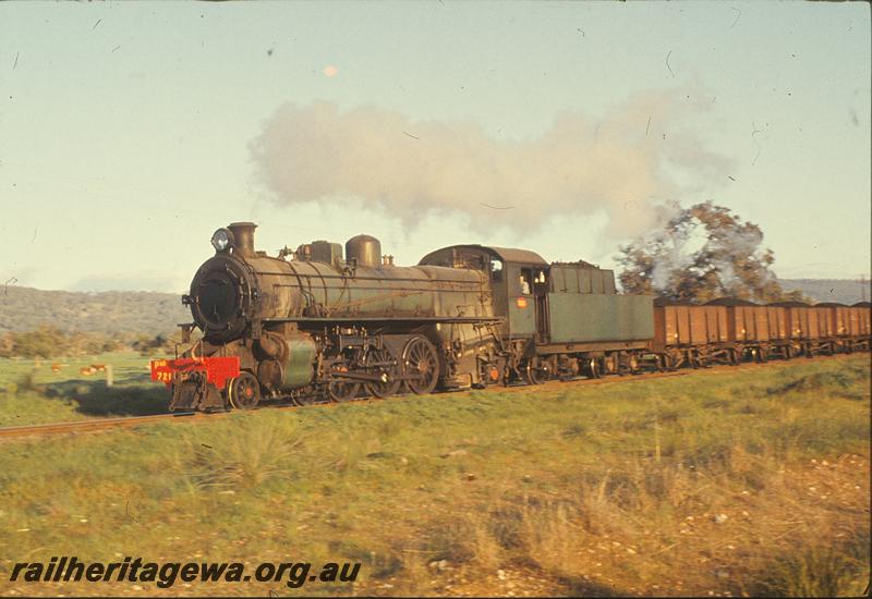 P09786
PMR class 721, up coal train. SWR line.
