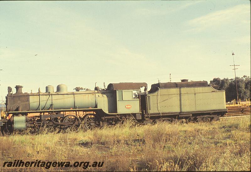 P09799
U class 659 in storage, behind Midland Junction loco shed. ER line.
