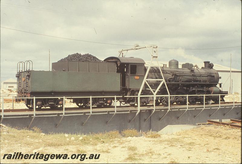 P09843
PMR class 715, on electric turntable, Leighton yard. ER line.
