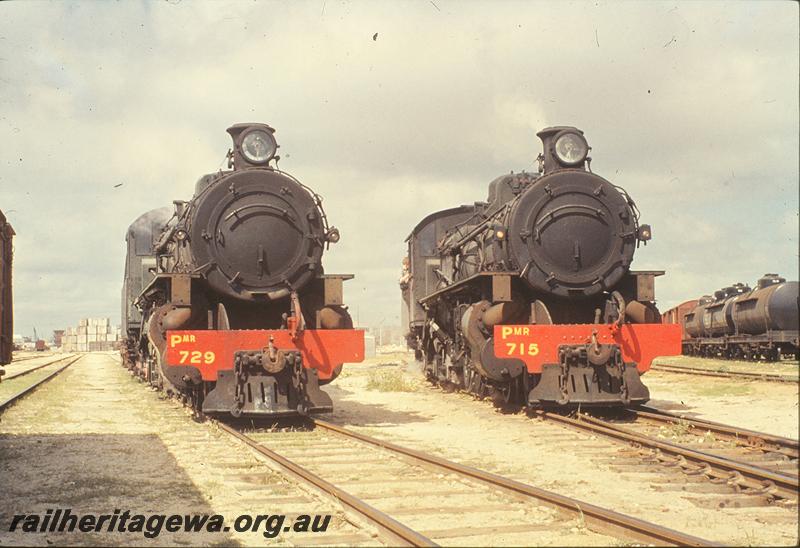 P09846
PMR class 729, PMR class 715, fuel tank wagons, Leighton yard. ER line.
