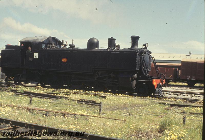 P09850
DD class 591, Fremantle yard. ER line.
