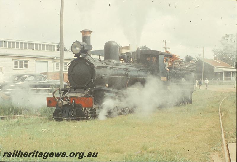 P09925
State Sawmill Loco SSM 2, in steam, Deanmill.
