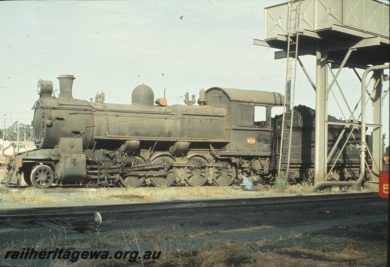 P09973
FS class 454, water tower, Collie loco shed. BN line.
