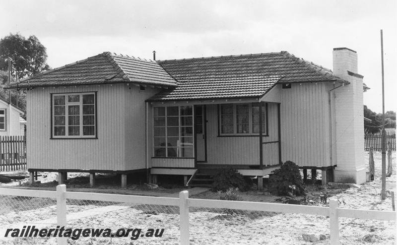 P10041
House, WAGR transportable house for employees, 