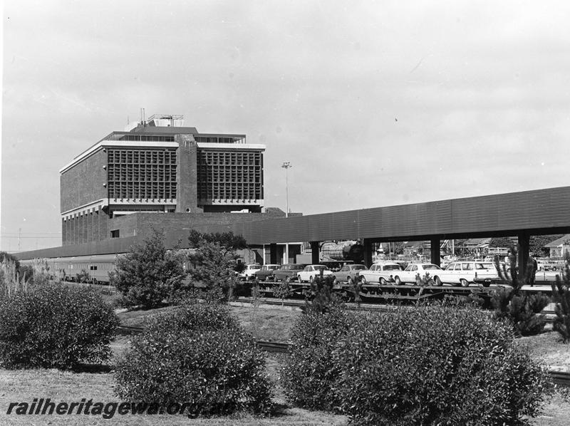 P10049
East Perth Terminal showing roadrailer vehicles on front of 