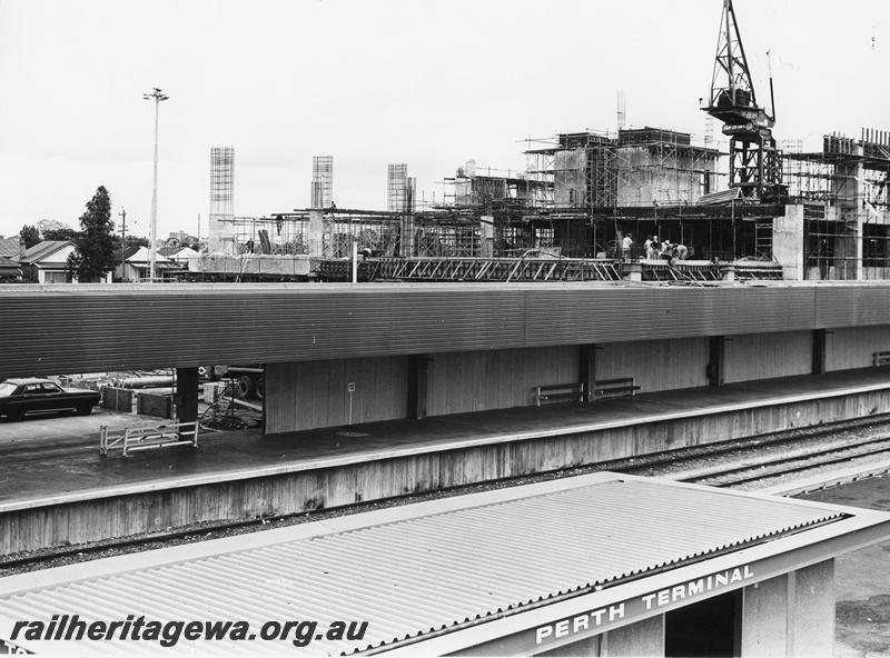 P10075
2 of 8 views of the East Perth Passenger Terminal and the Westrail Centre under construction
