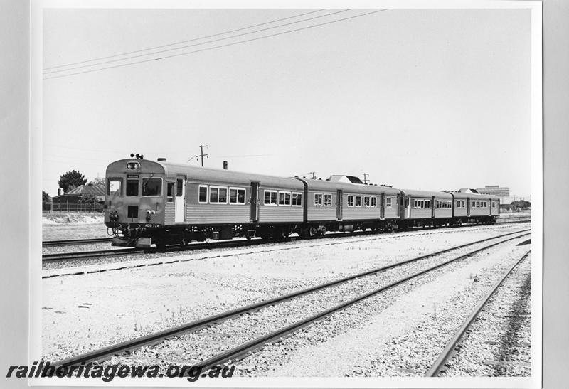 P10099
ADB class 774 heading a ADB/ADK/ADB/ADK railcar set, East Perth Terminal
