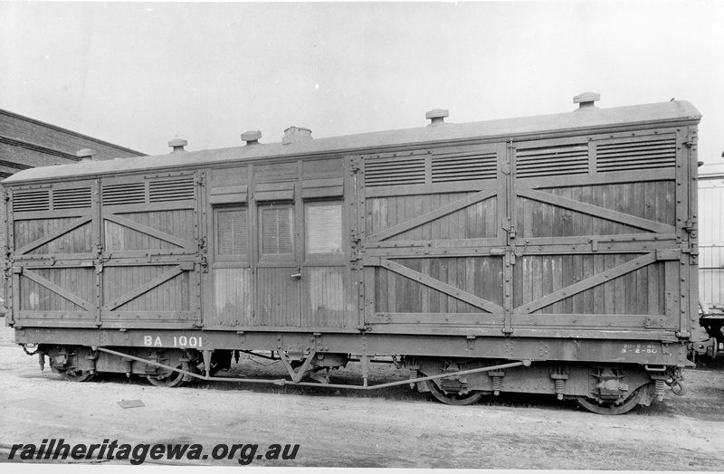 P10258
BA class 1001 bogie horse box wagon, side view
