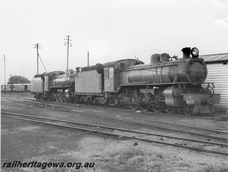 P10323
U class 657 coupled to another U class, Midland, side and front view 
