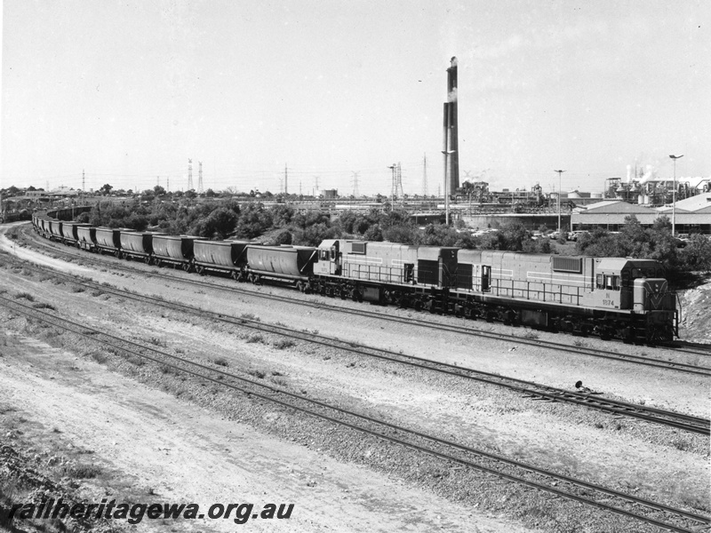 P10471
3 of 6. N class 1874 and 1873 diesel locomotives at Alcoa's plant unloading bauxite.
