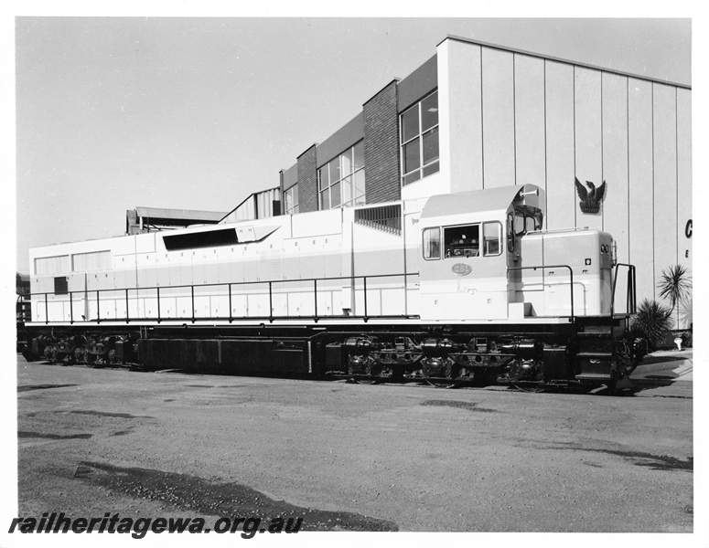 P10569
L class 251 standard gauge diesel locomotive in its original livery pictured outside Clyde Engineering Works in New South Wales.
