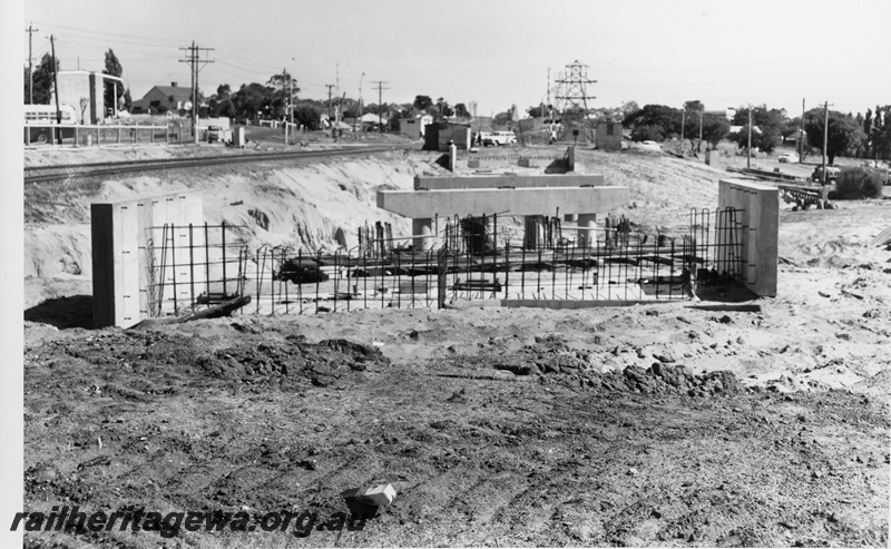 P10596
Rivervale Subway under construction showing side abutments and central pylons looking towards Victoria Park.
