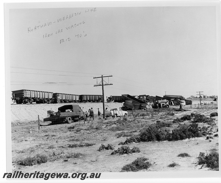 P10872
EGR Main Line, near Tammin, derailment of empty iron ore train on standard gauge.
