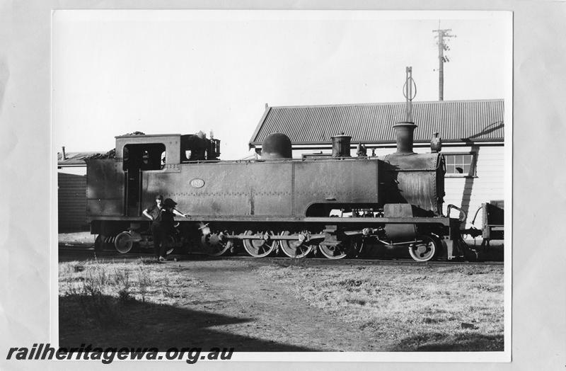 P11014
K class 188, Midland, side view.
