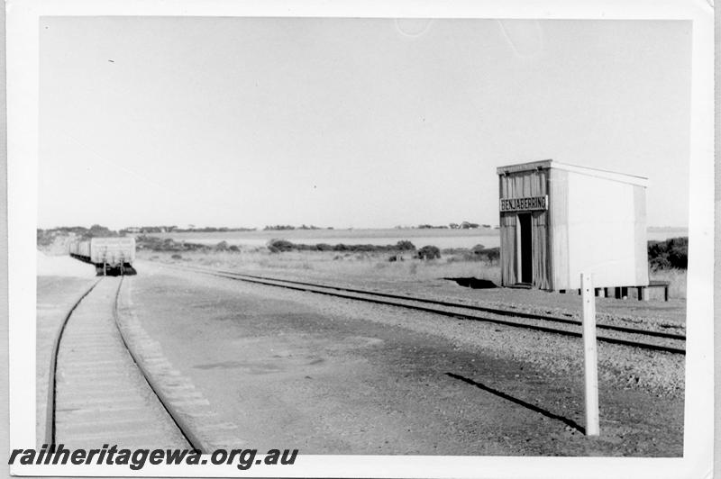 P11032
Out of Shed, Benjabbering, GM line, trackside view.
