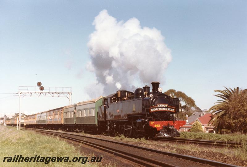 P11057
DD class 592, signal gantry with searchlight signals, Mount Lawley, on ARHS 