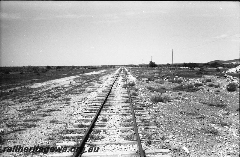 P11143
Track, Day Dawn, NR line, view along track.
