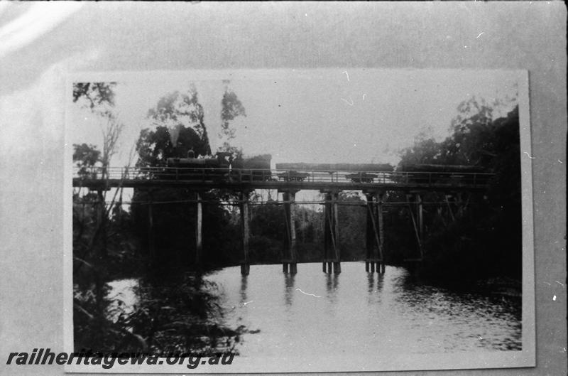 P11174
Kauri Timber Co. locomotive 