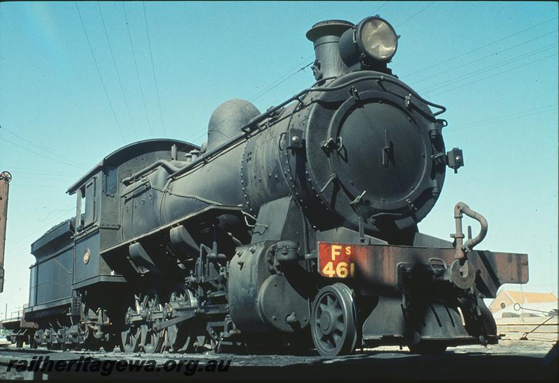 P11241
FS class 461, shunters float, Brunswick Junction? 
