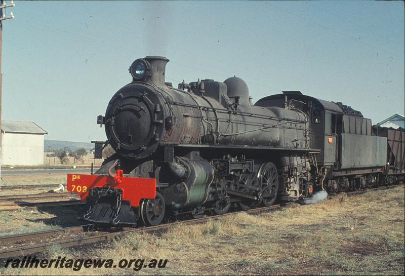 P11344
PM class 703, up goods, Pinjarra. SWR line.
